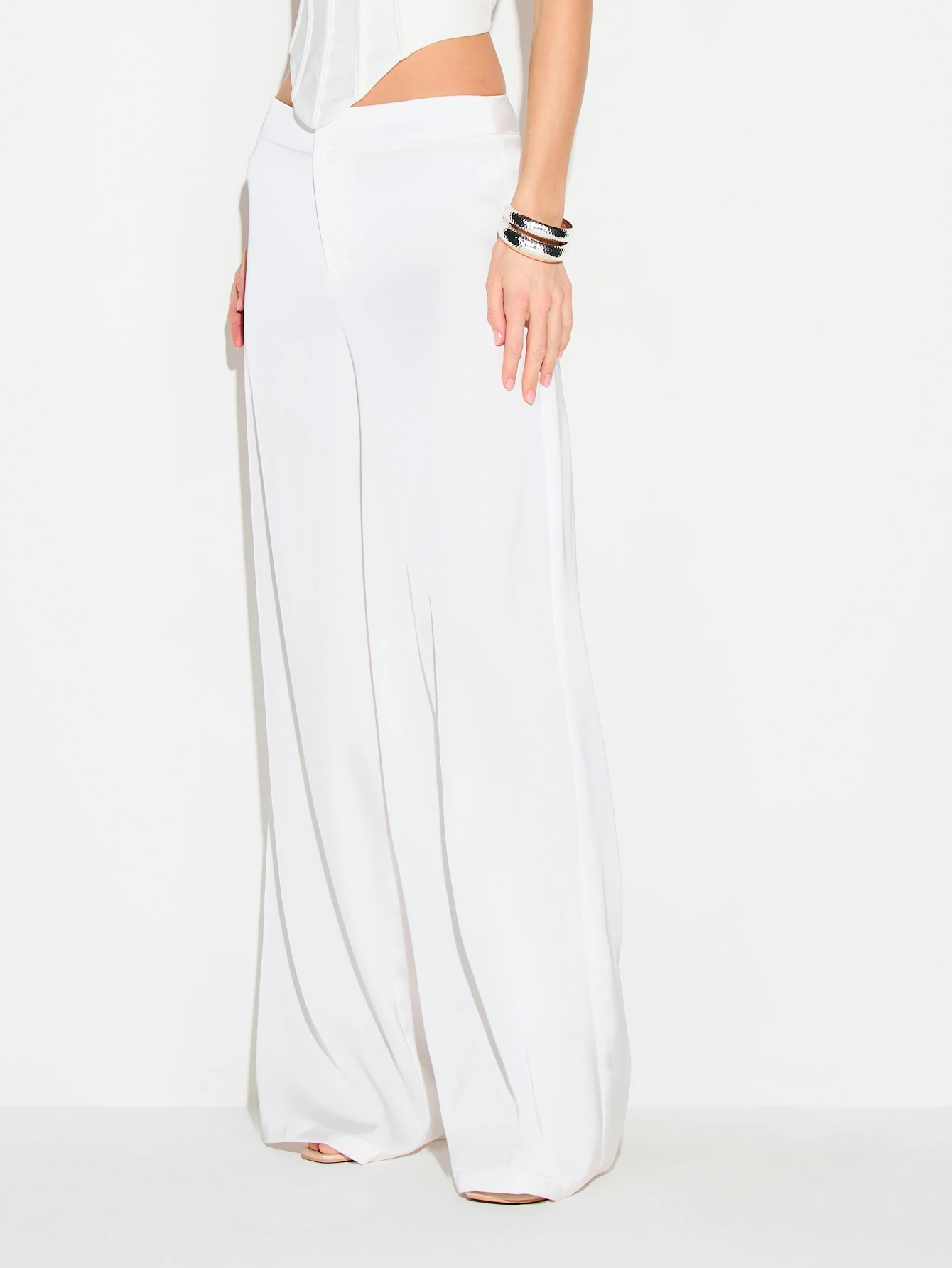 KIZN Calças Palazzo de Cetim com Pernas Largas