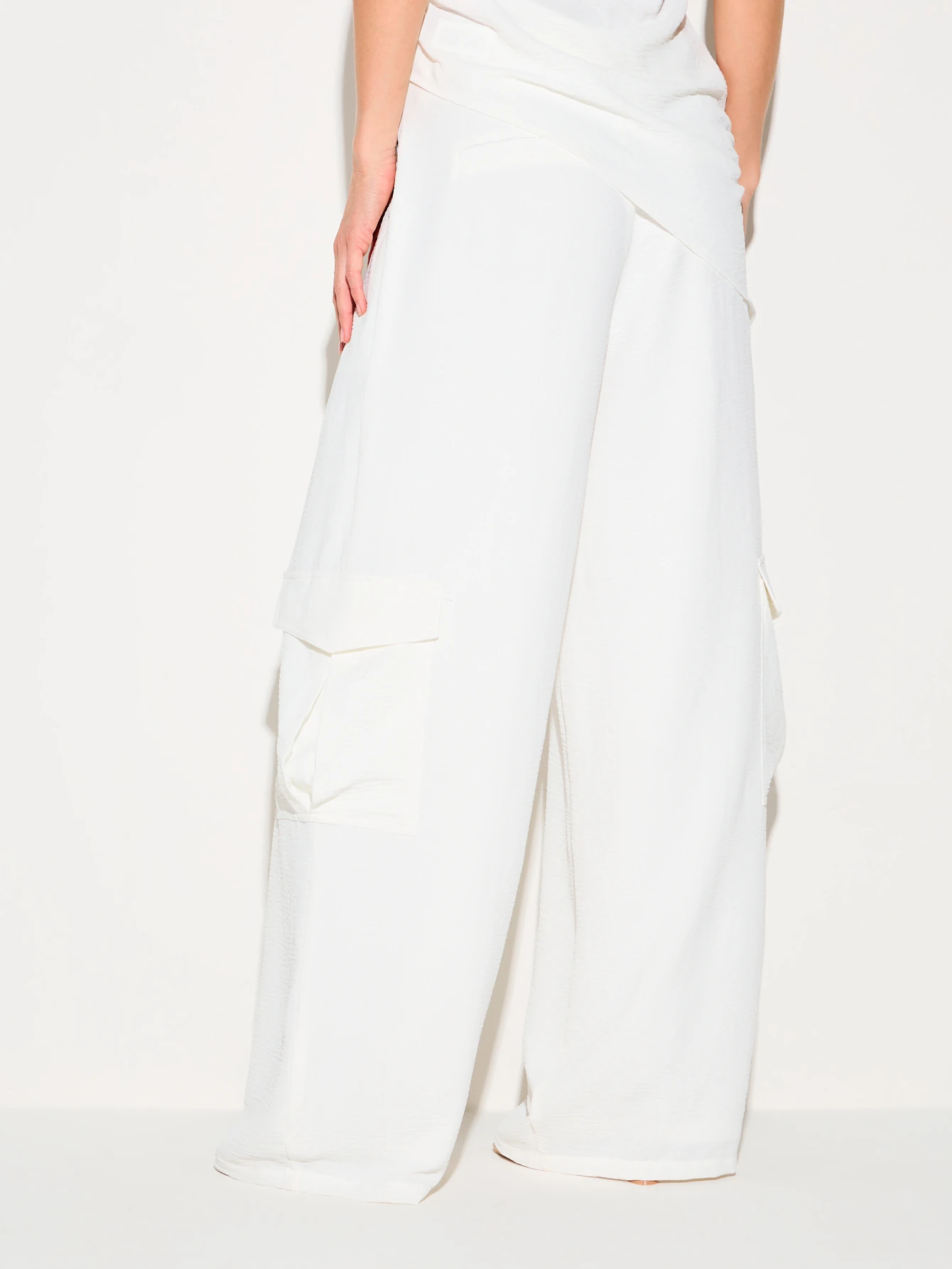 KIZN Calças cargo de perna larga com toque de linho branco