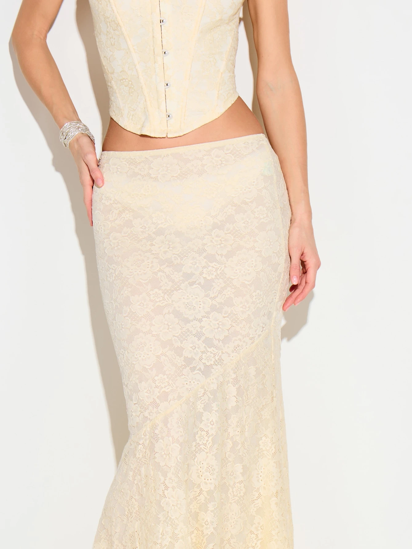 KIZN Lace Fishtail Hem Maxi Skirt