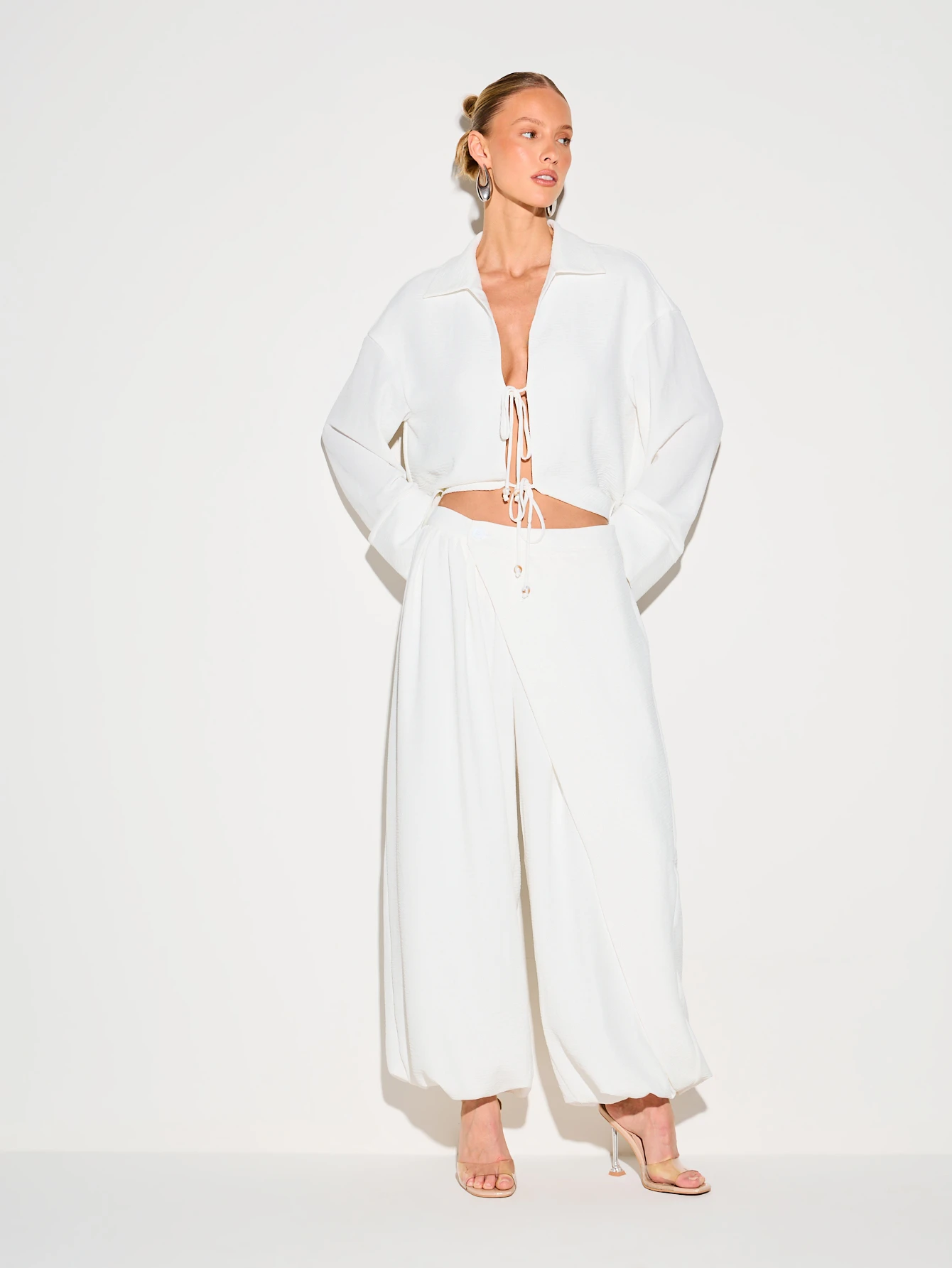 KIZN Tie Front Linen Feel Collared Blouse