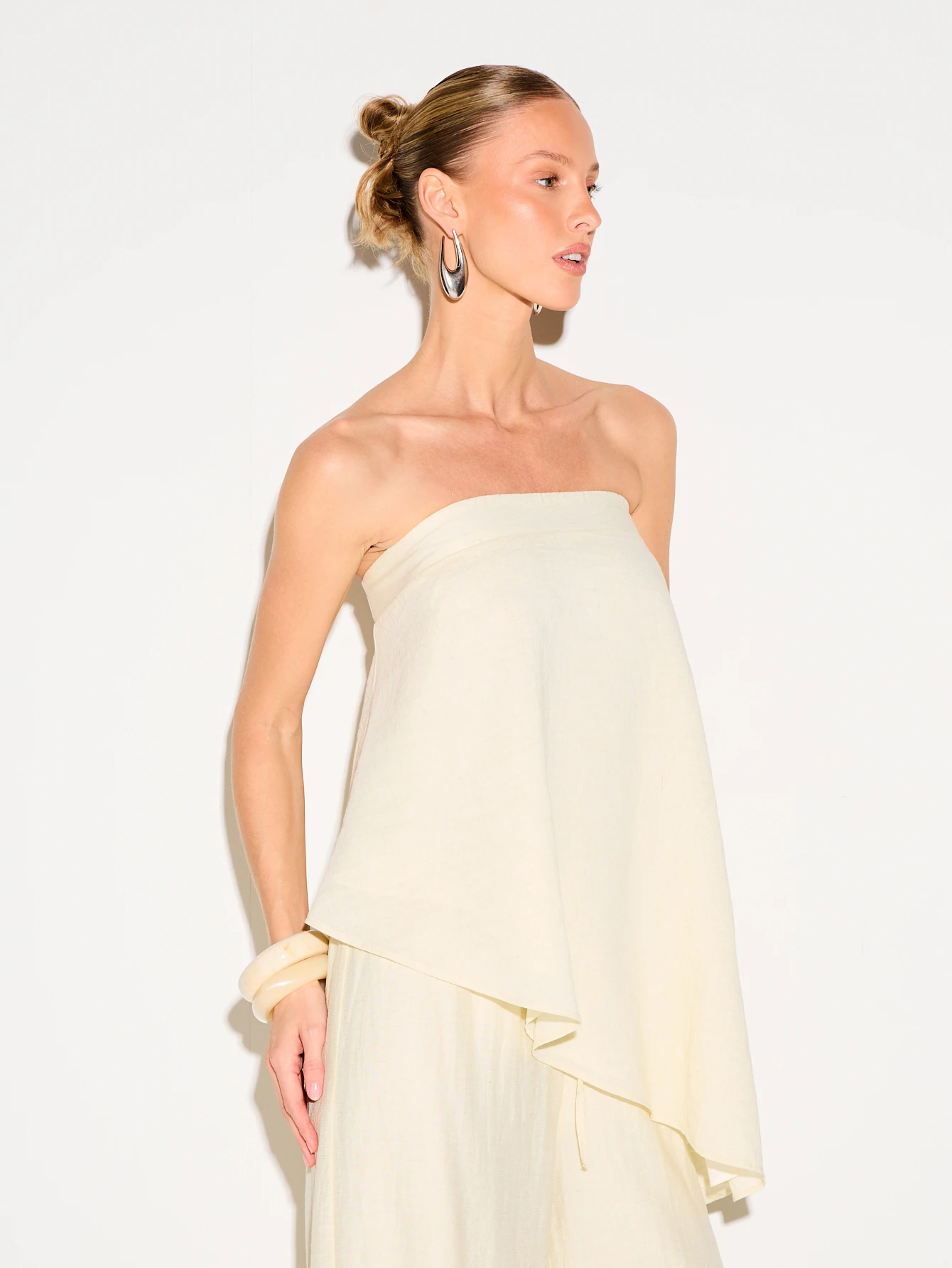 KIZN Strapless Linen Asymmetric Top With Ruffles