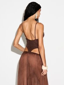 KIZN 女士亮片钢圈连体泳衣，腰部镂空设计，心形胸衣领口 - 棕色 - 查看 2