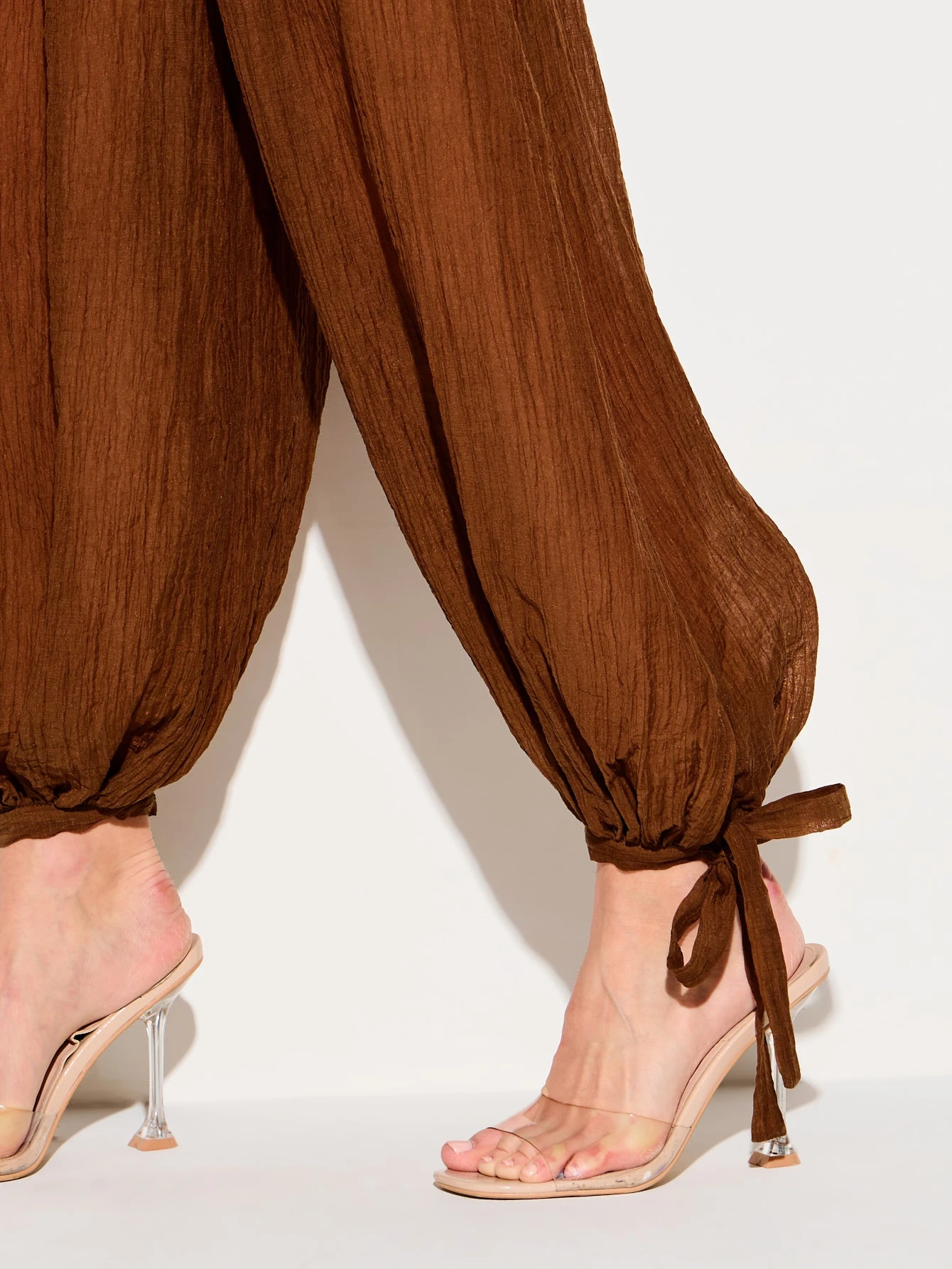 KIZN Pantalon bouffant marron avec poignets à nouer