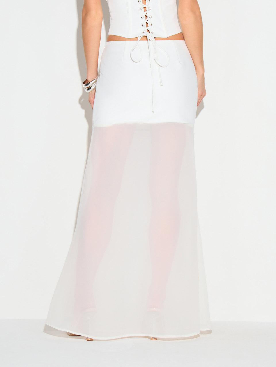 KIZN Jupe longue maxi à ourlet contrasté taille basse pour femmes, blanche, fluide, d'été, de plage, de villégiature, décontractée, élégante, longueur plancher, pour soirée