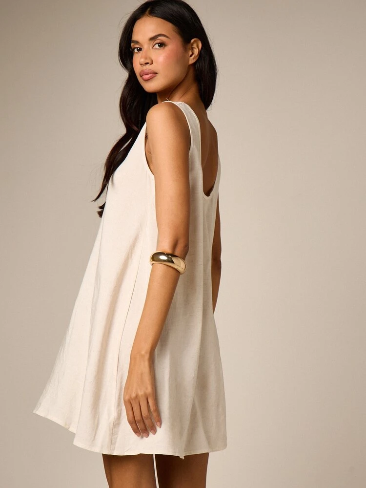 AiiRZ Aiirz Scoop Neck Sleeveless Shift Mini Dress Casual Summer Tank Dress For Women Relaxed Fit Loose Straight Cut White Dress Perfect For Beach Day Wear Party Wedding Guest