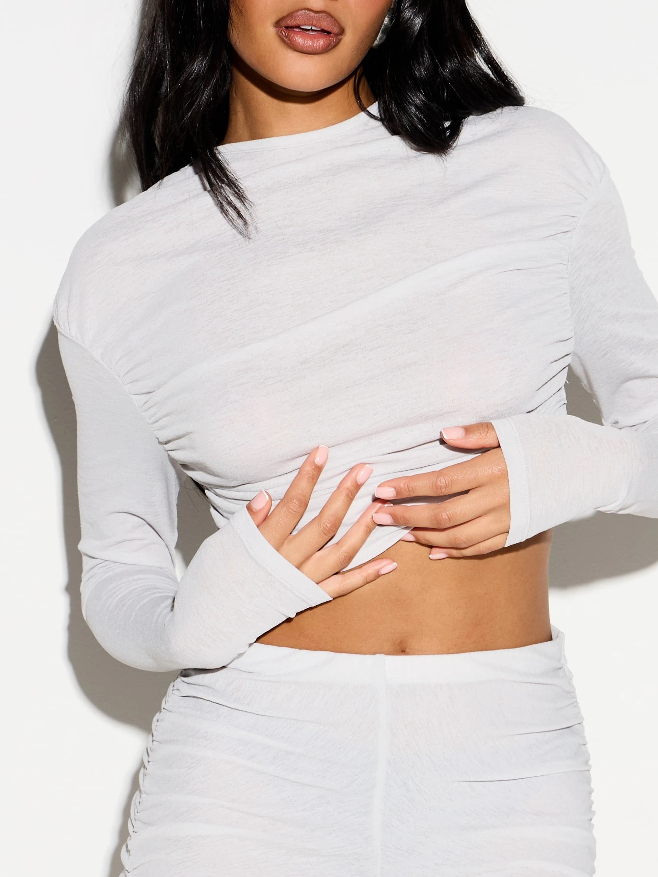 KIZN White Long Sleeve Ruched Crop Top