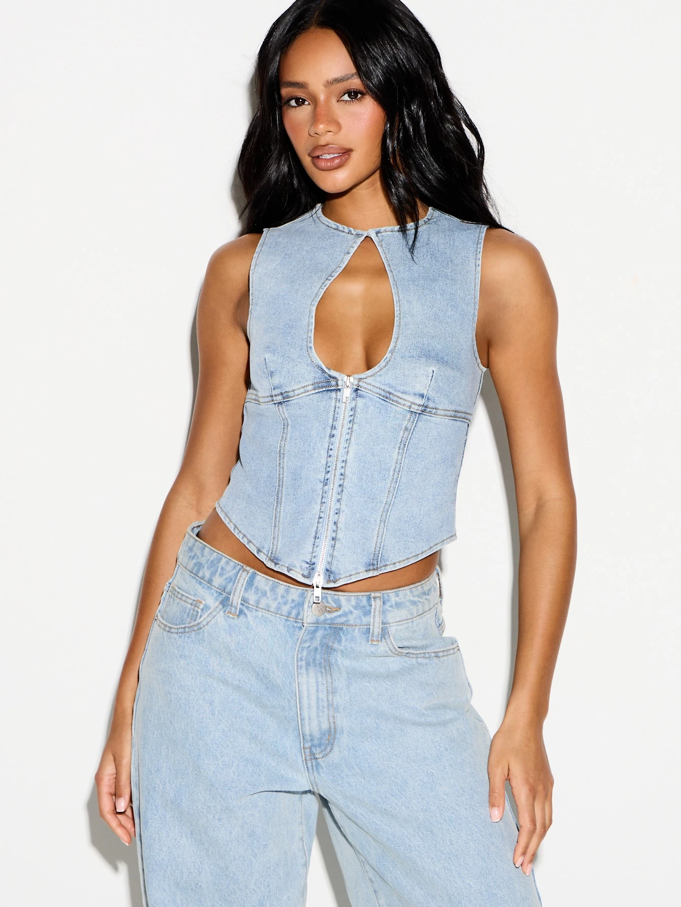 KIZN Sleeveless Keyhole Denim Corset Top With Buttons