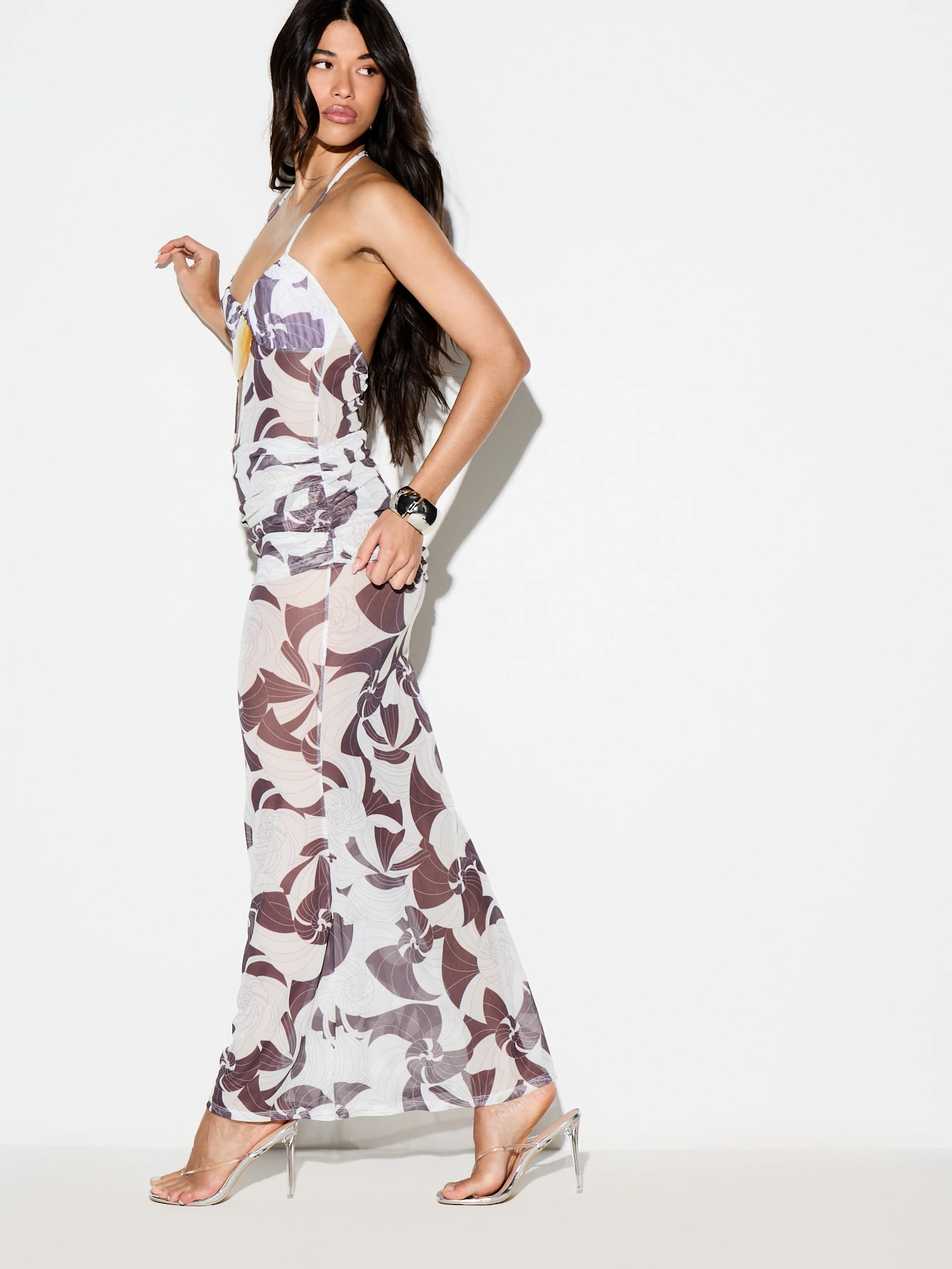 KIZN Halter Neck Floral Print Backless Maxi Dress
