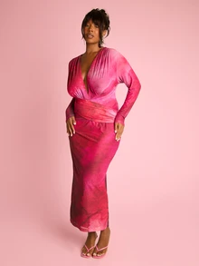 FASHION SZN Vestido maxi de malla con cuello en pico y manga larga, ajustado, de talla grande, elegante y sexy para vacaciones, ropa de talla grande para vacaciones, vestido largo, atuendo de invitada de boda de talla grande, estampado abstracto ajustado para ocasiones, fiestas de verano, cumpleaños y eventos nocturnos - Rojo - Ver 6