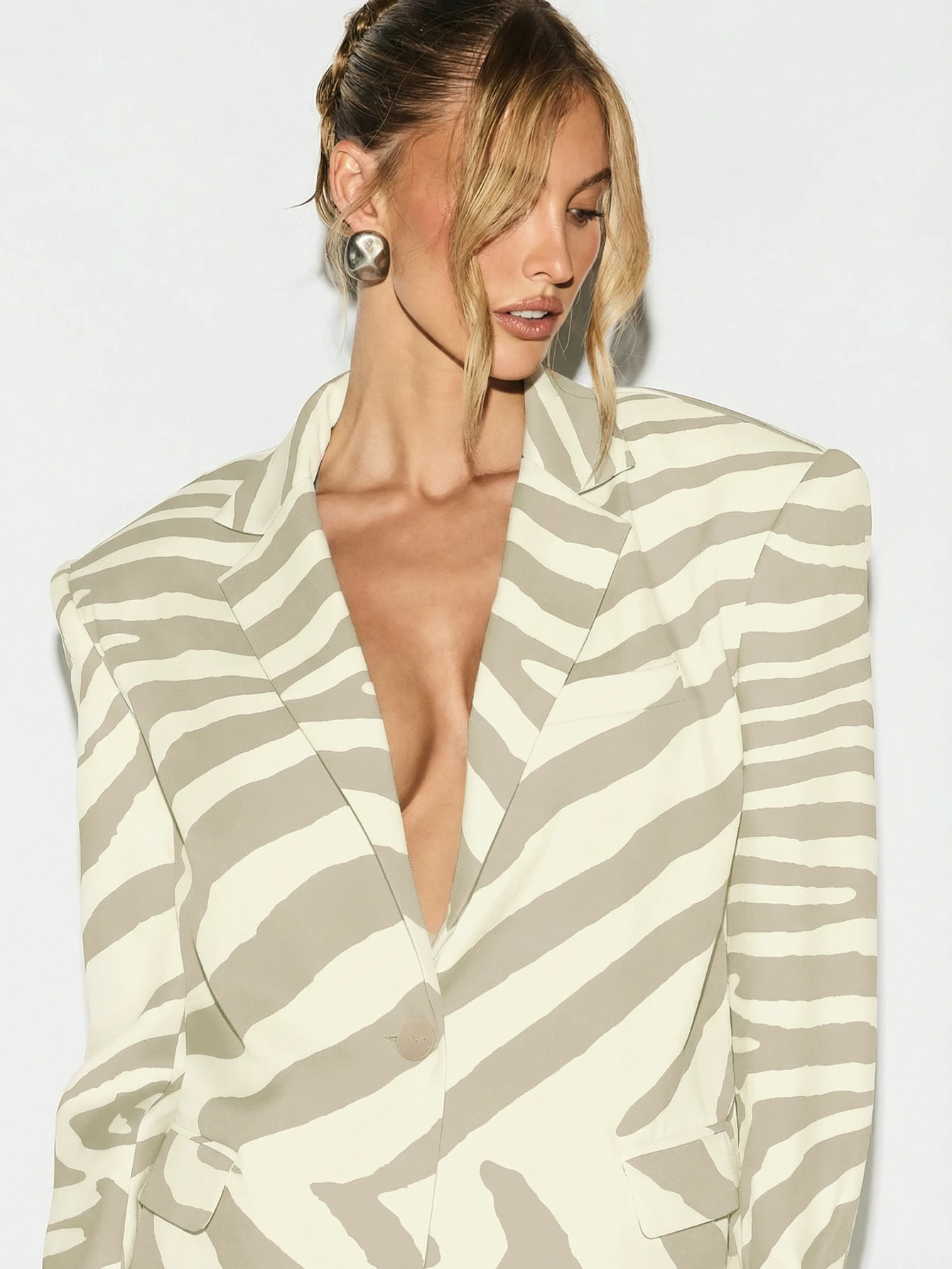 KIZN Luźna marynarka z nadrukiem zebry i długimi rękawami