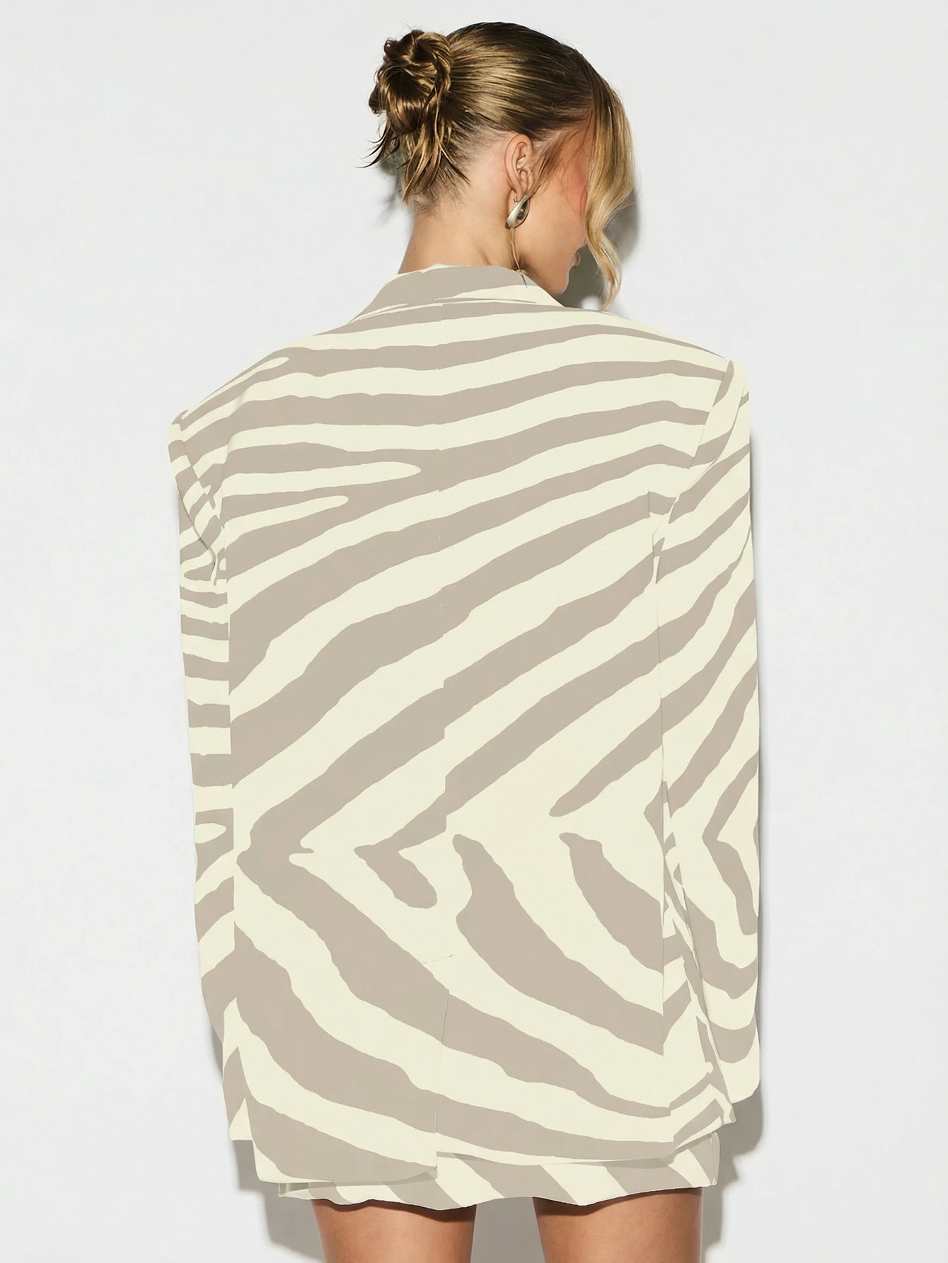 KIZN Luźna marynarka z nadrukiem zebry i długimi rękawami