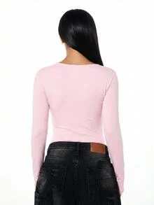 SUMWON WOMEN 长袖水钻装饰露脐上衣，深V领设计，Y2K街头风时尚宣言单品 - 淺粉色 - 查看 2