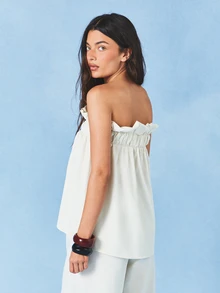 AiiRZ Women's Strapless Frill Edge Bandeau Top With Ruffle Detail Summer Beach Vacation Tube Top Sleeveless Crop Style - Apricot - View 2