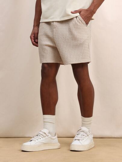 SUMWON Quần short nam vải seersucker có họa tiết, cạp chun và túi bên hông, thích hợp mặc thường ngày mùa hè.