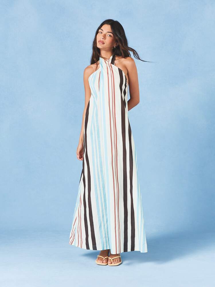 Vestido largo de cuello halter a rayas de AiiRZ