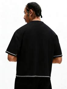 SUMWON Men's Black Oversized Tee With Contrast Stitching And Logo Print Streetwear Urban Casual Short Sleeve - Black - View 2