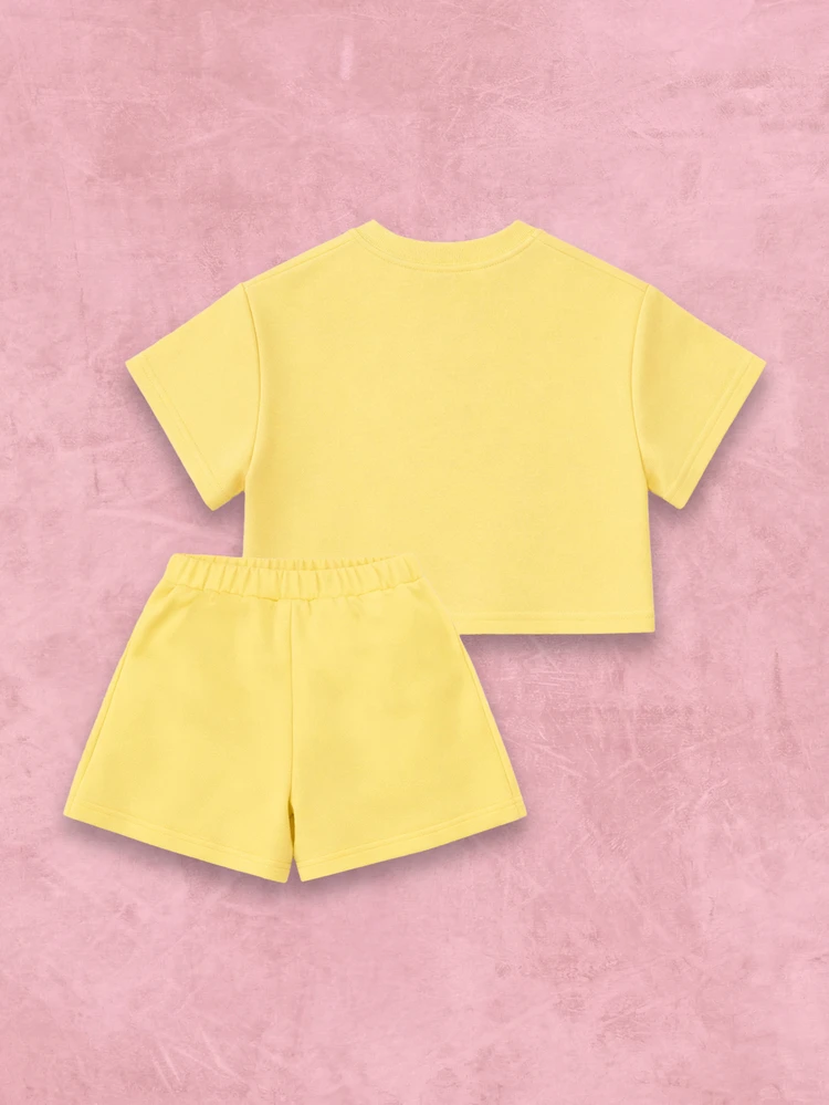 Oversized Cute Heart Print Short Sleeve T-Shirt And Matching Shorts Set For Girls Summer Outfits Casual Crew Neck Bright Yellow Kids Coordinated Two Piece