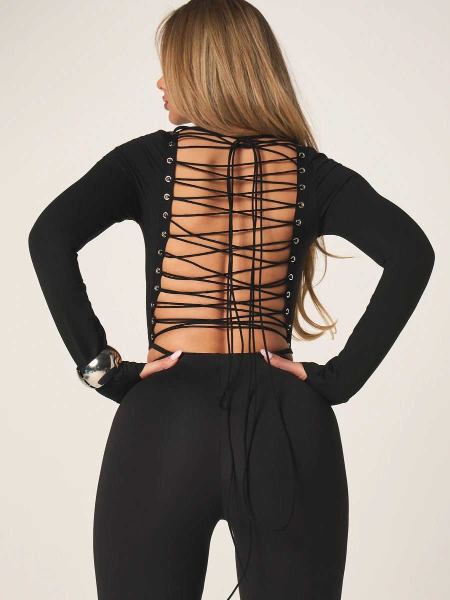 Missguided x Playboy 黑色长袖系带露背连体衣，饰有水钻，露背设计，适合派对和夜间外出穿着 - 黑色 - 查看 1