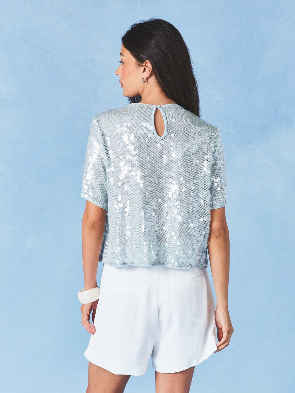 AiiRZ Women Oversized Silver Sequin Short Sleeve Crew Neck T-Shirt Sparkly Glam Party Statement Top