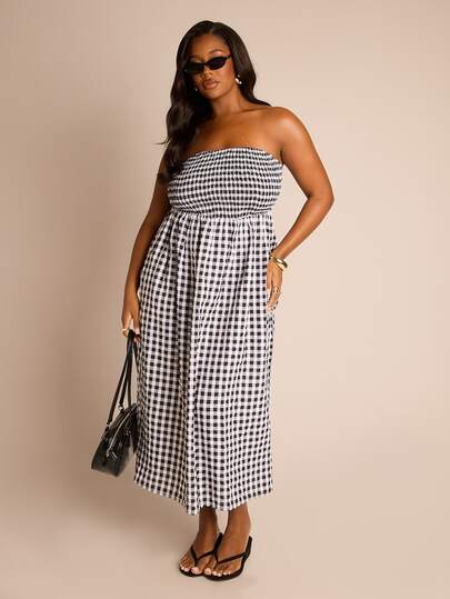 FASHION SZN Plus Size Womens Gingham Smocked Shirred Bandeau Midi Dress Casual Day Dress Holiday Plus Size Dress Cute Vacation Summer Chic Off The Shoulder Check Monochrome