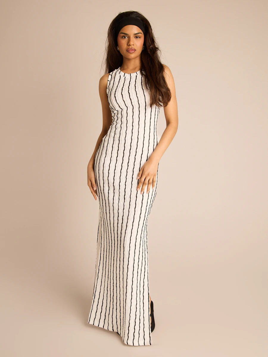 FASHION SZN Womens Textured Stripe Sleeveless Maxi Dress Casual Summer Day Dress City Break Holiday Vacation Outfit Side Split Sun Dress Elegant Chic Long Dresses White Dress Elegant - Black and White - View 1