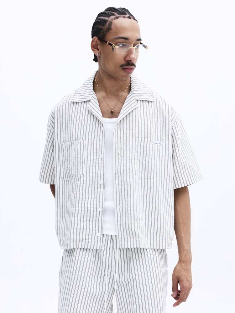 Men's Boxy Fit Short Sleeve Stripe Resort Shirt With Revere Collar Button Front Summer Vacation Relaxed Casual Beach Shirt