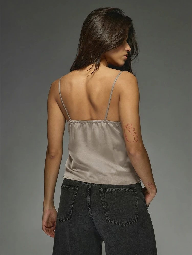 MISSGUIDED Débardeur en satin avec garniture en dentelle pour femmes, col V, sans manches, blouse en soie élégante pour soirée, rendez-vous, soirée