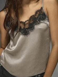 MISSGUIDED 蕾丝边缎面吊带背心，V领无袖丝滑上衣，适合晚宴、约会等场合，优雅迷人。 - 灰色 - 查看 5