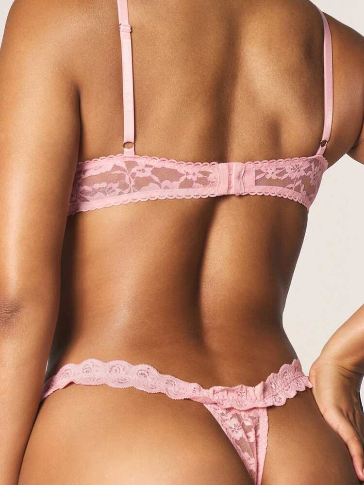 MISSGUIDED Sexy Pink Lace Thong Panties With Scalloped Trim And Bow Detail For Intimate Lingerie Collection