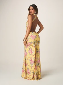 MISSGUIDED Vestido largo de noche de verano para invitada de boda, de corte sirena, con cuello halter, espalda abierta, fruncido y estampado floral amarillo - Multicolor - Ver 3