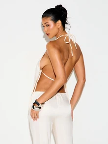 KIZN Top sin espalda de satén con cuello de cowl, halter, elegante, sin mangas, para fiestas, verano, vacaciones y clubes - Albaricoque - Ver 2