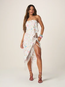 MISSGUIDED Top bandeau con bordado floral y detalles de flecos blancos con lazo en la espalda, para verano, playa y festivales, sin tirantes para mujeres - Multicolor - Ver 3