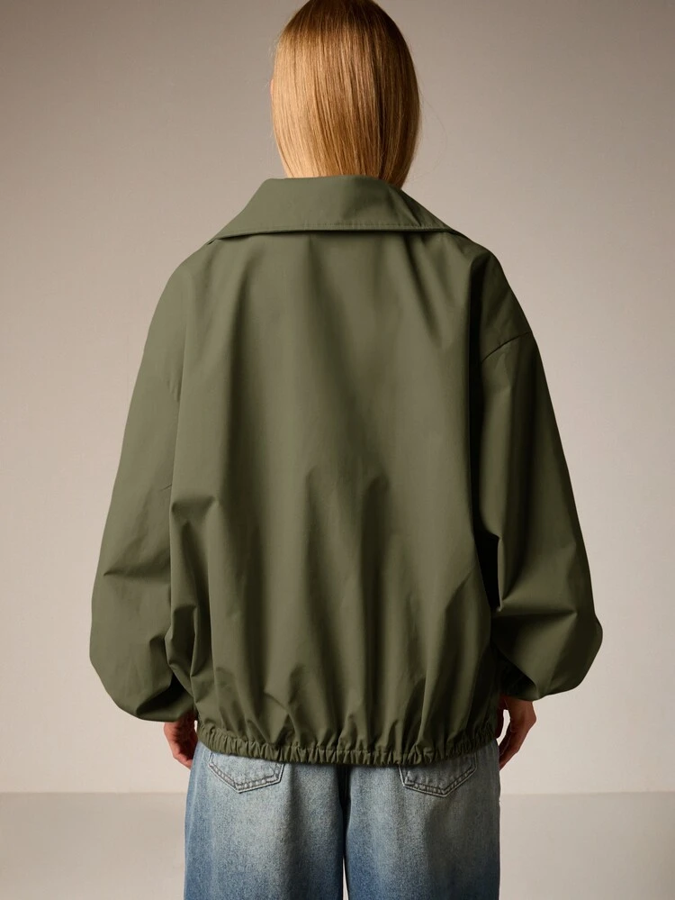 Oversized Utility Jacket With Cargo Pockets