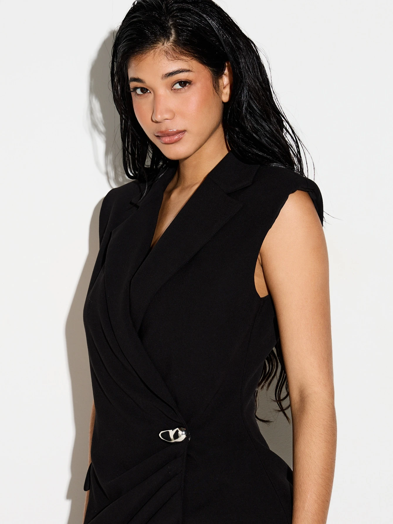 KIZN Black Sleeveless Wrap Blazer Dress With Belt