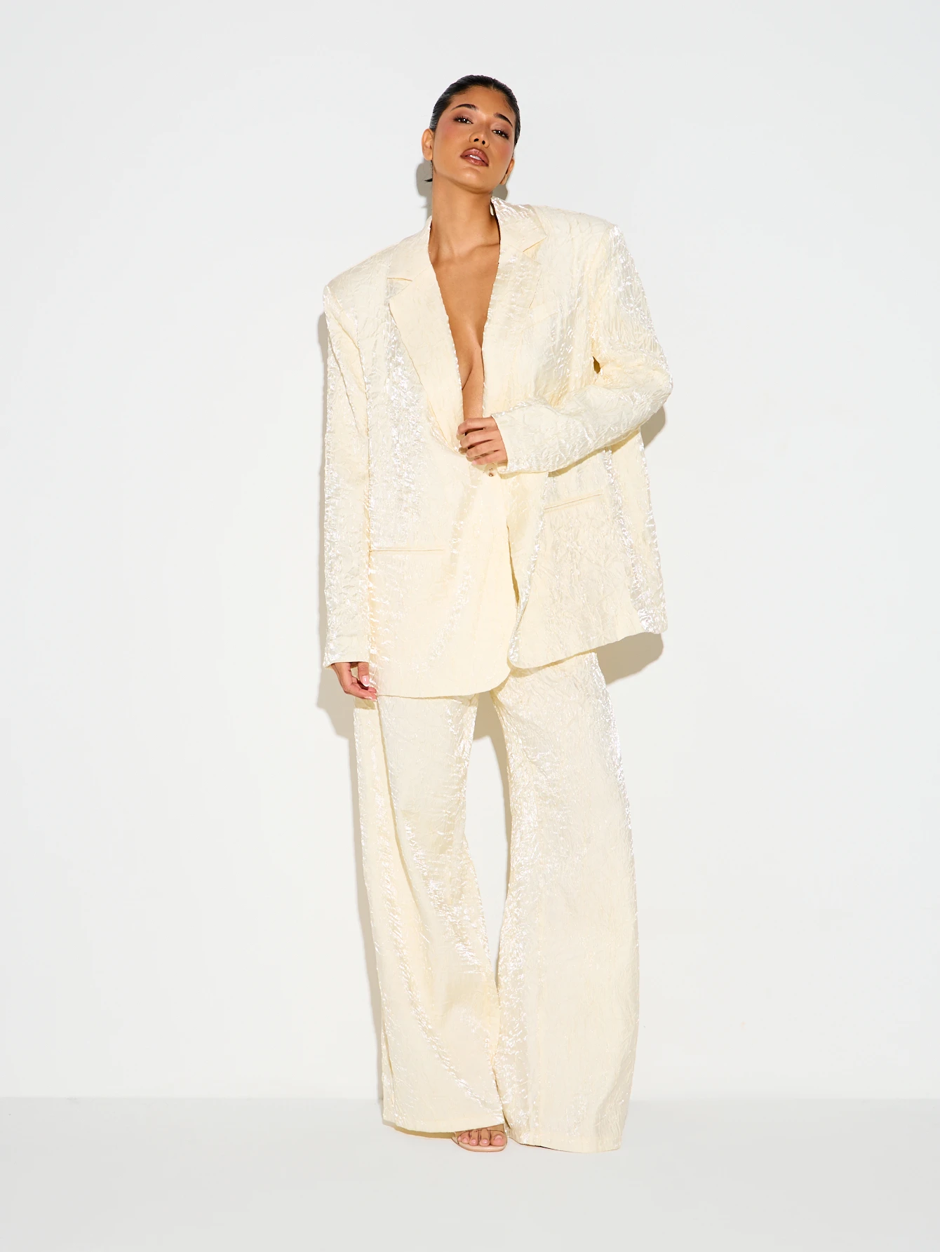 KIZN Textured Satin Wide Leg Pants