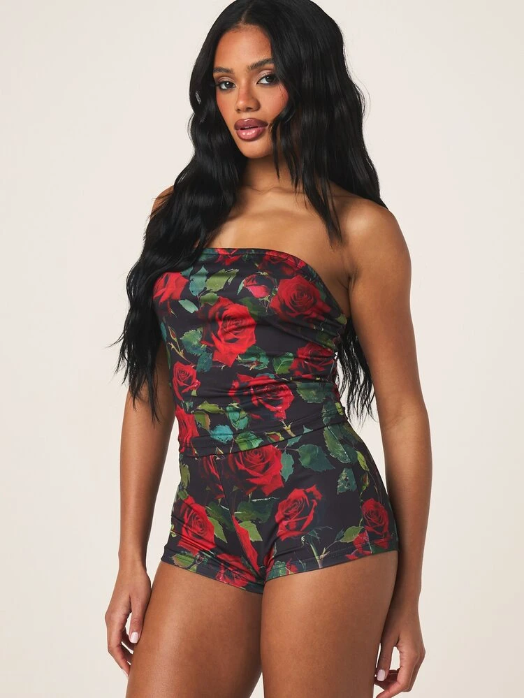 MISSGUIDED Strapless Bandeau Top With Matching Booty Shorts