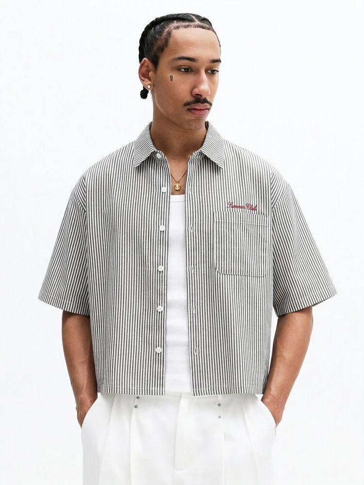 Camisa Social de Manga Curta Ajustada com Listras e Botões, Colarinho Clássico, Verão Casual com Marca Mínima