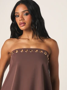 MISSGUIDED Đầm ngắn cúp ngực màu nâu thêu lỗ với chi tiết kim loại vàng dành cho nữ, kiểu dáng ôm sát, thích hợp cho tiệc tối, thời trang thu đông. - màu nâu - Xem 2