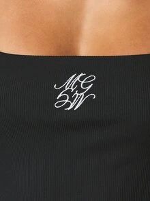MISSGUIDED 女士刺绣罗纹吊带长款连衣裙，无袖方领修身及地晚宴派对正式礼服 - 黑色 - 查看 2