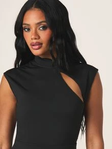 MISSGUIDED Đầm mini ôm sát không tay cổ cao màu đen dành cho nữ, có chi tiết khoét lỗ, thích hợp cho tiệc tùng, buổi tối hẹn hò. - màu đen - Xem 5