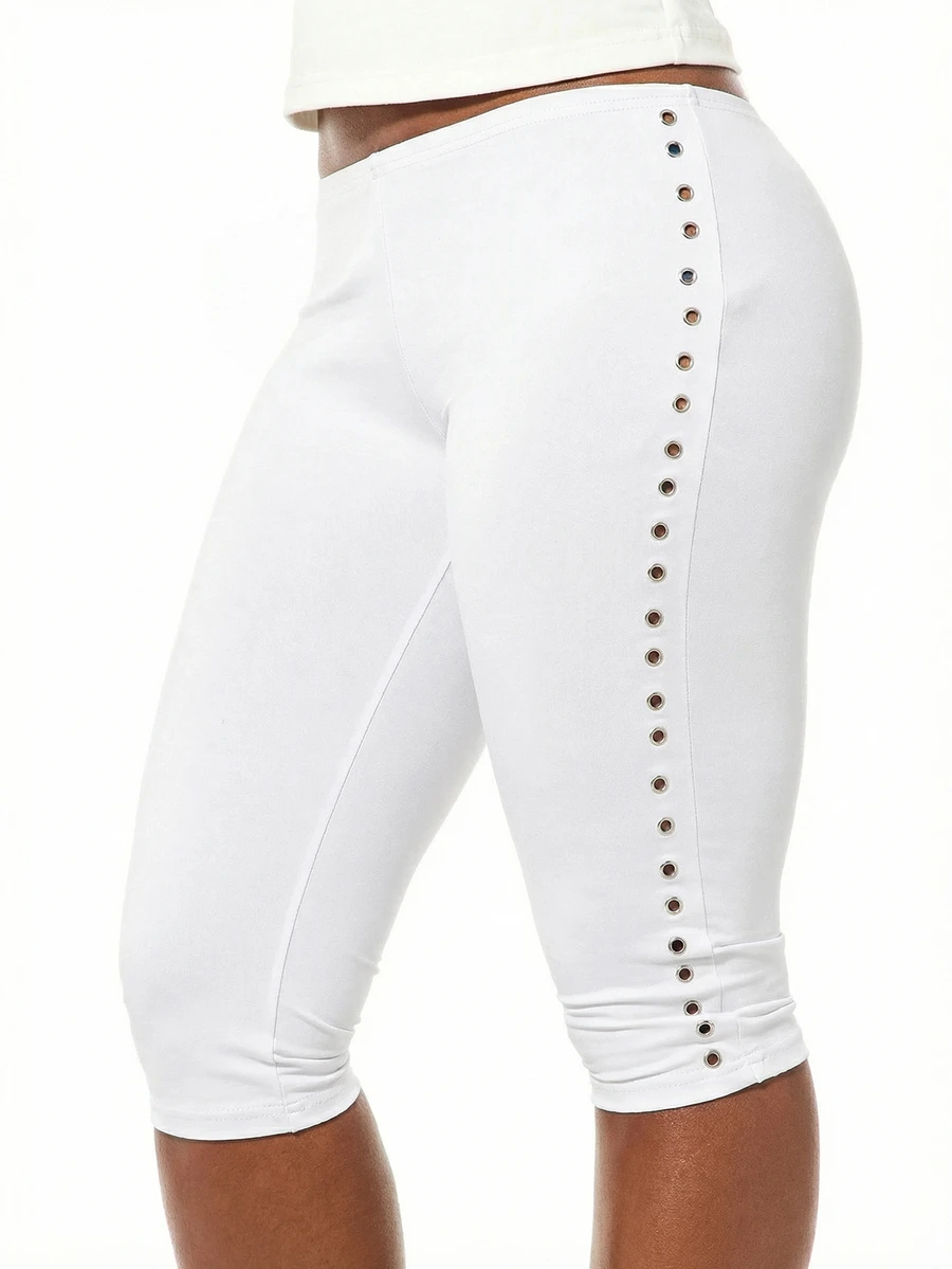 SUMWON WOMEN Women Jersey Capri Leggings With Side Eyelet Button Detail Stretch Mid Rise Three Quarter Length Pants - White - View 1