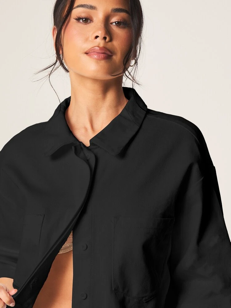 MISSGUIDED Women Oversized Cropped Button Up Denim Jacket With Collared Neckline And Short Sleeves For Casual Everyday Wear And Layering