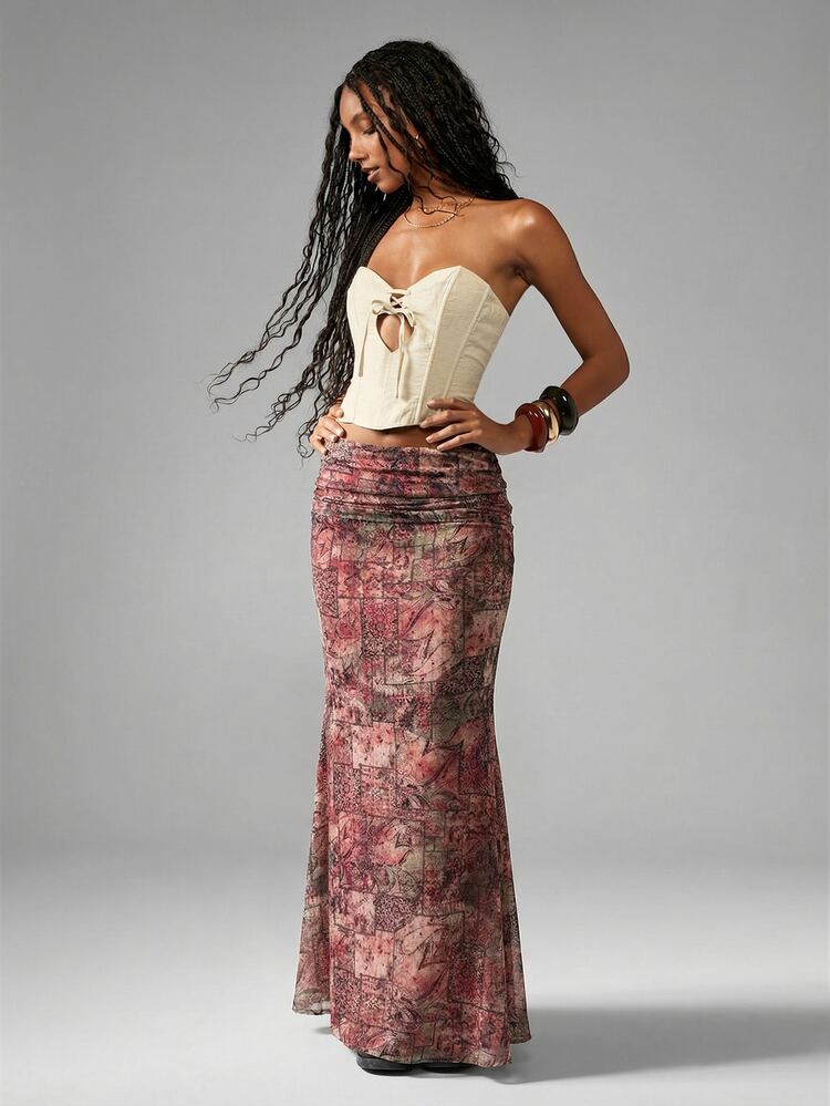 MISSGUIDED Women's Chiffon Paisley Print Ruched Waistband Maxi Skirt Floor Length Flowy Bohemian Festival Vintage Inspired Elegant Long Skirt