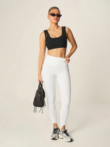 MISSGUIDED 女士高腰踩脚裤 运动健身瑜伽裤 运动压缩紧身裤 带脚带 高性能运动服 - 白色 - 查看 3