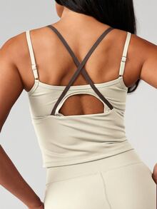 MISSGUIDED Women's Active Co-Ord Set Strappy Back Tank Top With High Waisted Leggings Athleisure Outfit - Apricot - View 4
