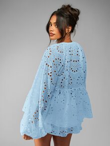MISSGUIDED Bộ đồ Broderie Anglaise phối ren với các chi tiết khoét lỗ, cổ áo buộc dây, thích hợp cho mùa hè, lễ hội hoặc phong cách Boho. - Màu xanh lam - Xem 2