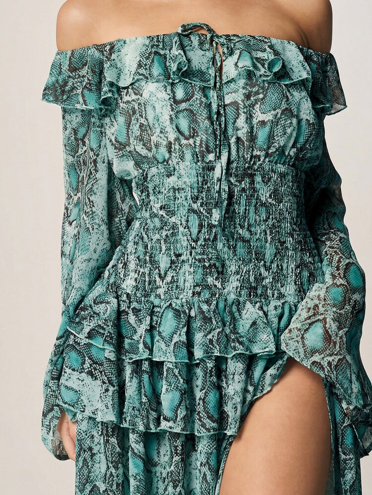 MISSGUIDED Off Shoulder Snake Print Ruffle Dress Bardot Neckline Shirred Waist For Resort Beach Vacation