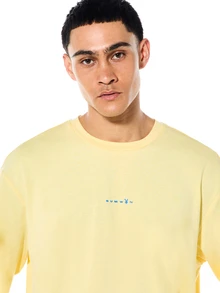 PLAYBOY X SUMWON Cropped Fit Graphic T-Shirt Out Of Office Off-Shore Archive Print Short Sleeve Crew Neck Casual Summer Tee Yellow - Yellow - View 3