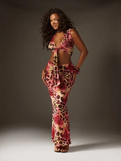 MISSGUIDED Leopard Print Tie Front Crop Top High Waisted Maxi Skirt Two Piece Coordinate Set