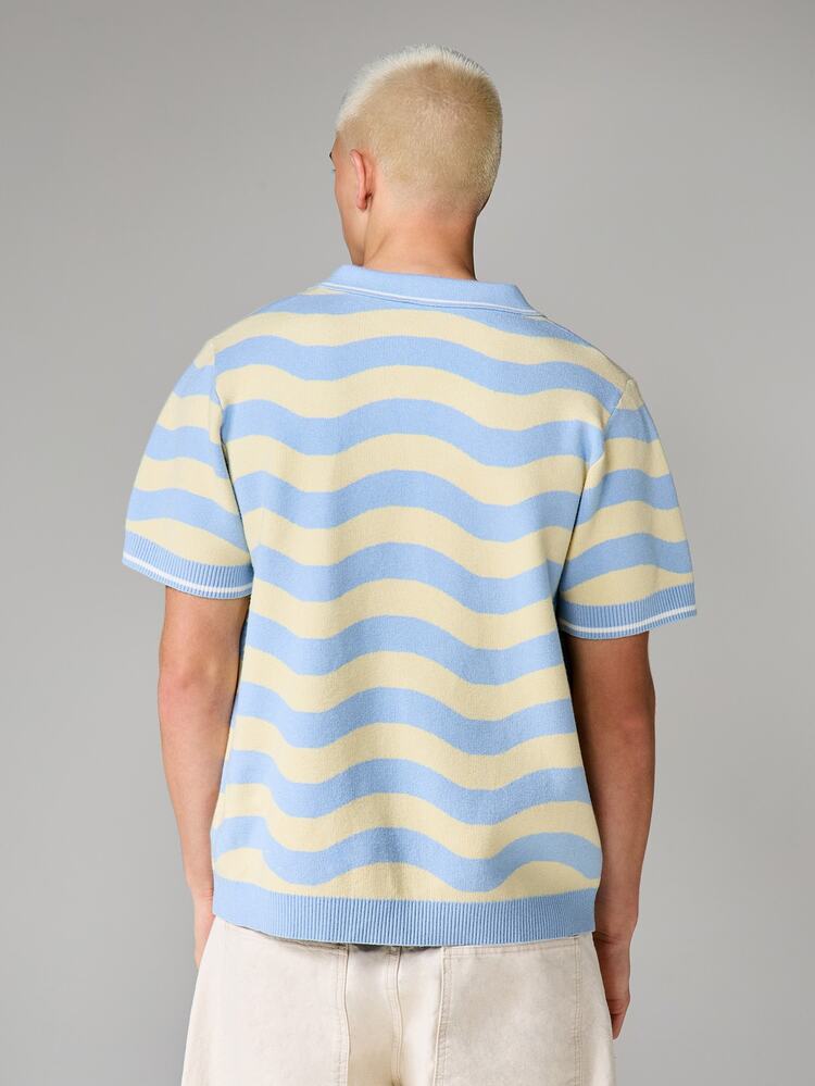 Polo en tricot moelleux à coupe carrée avec rayures ondulées, manches courtes, col, pour le printemps et l'été, tenue décontractée